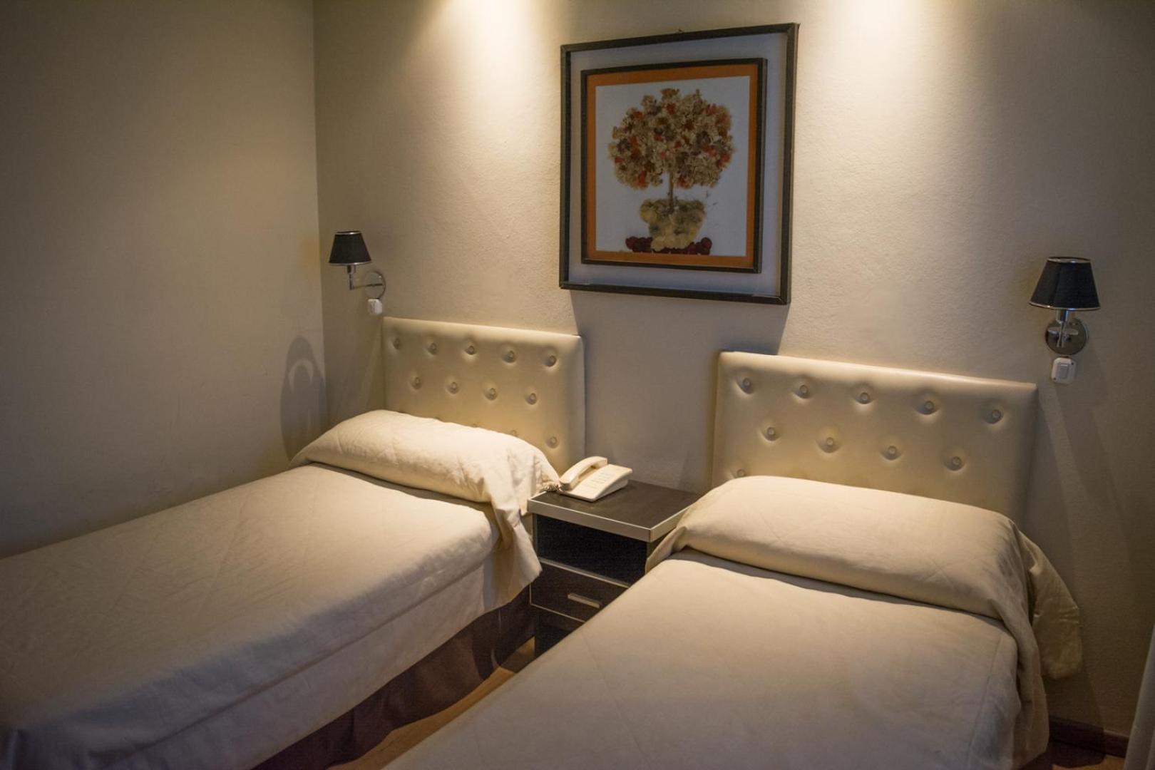 Hotel Vina De Italia قرطبة المظهر الخارجي الصورة